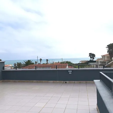 Terrazza Sul Mare San Lorenzo * Reitani