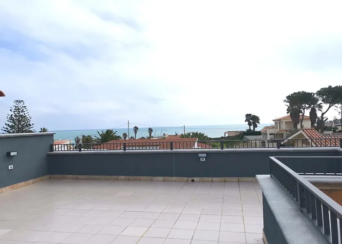 Terrazza Sul Mare San Lorenzo * Reitani